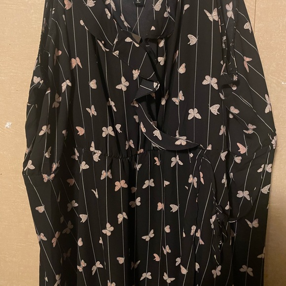 Butterfly top - Picture 2 of 5